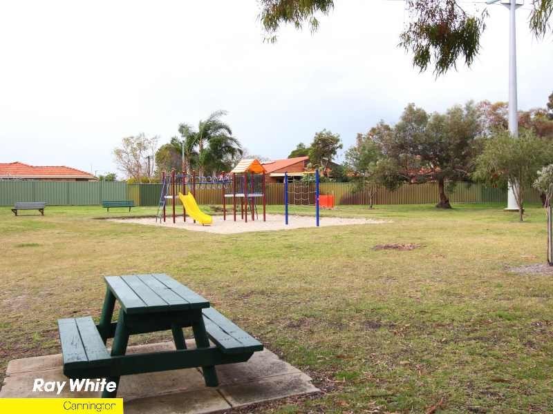 3/8 Manley Street, Cannington WA 6107