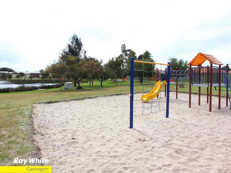 3/8 Manley Street, Cannington WA 6107