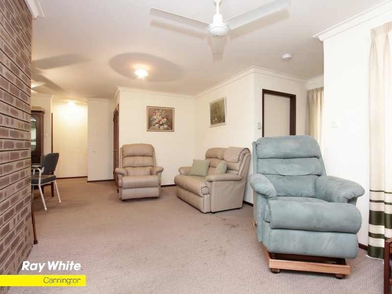3/8 Manley Street, Cannington WA 6107