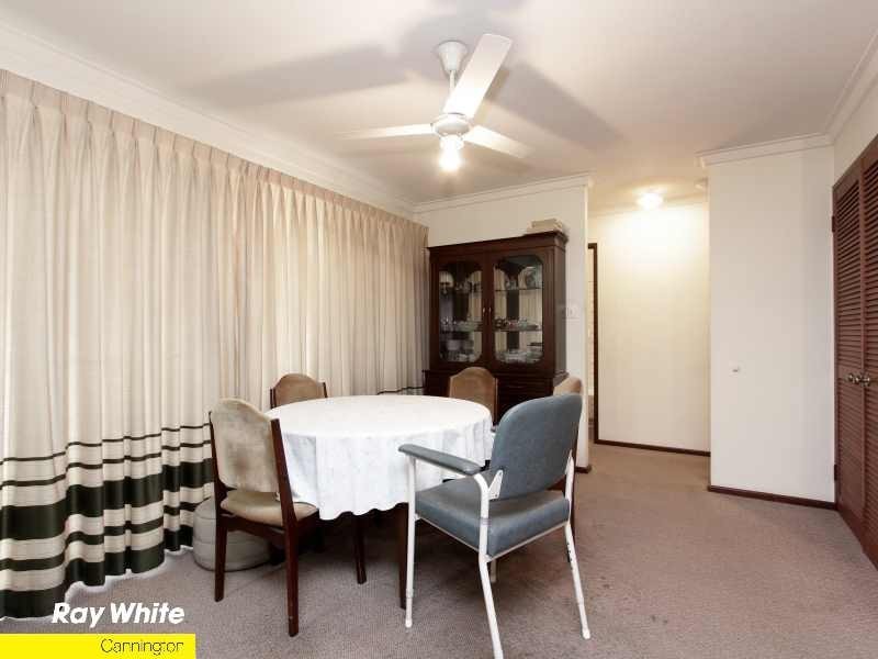 3/8 Manley Street, Cannington WA 6107