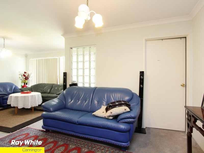 4 Fleming Avenue, Bentley WA 6102