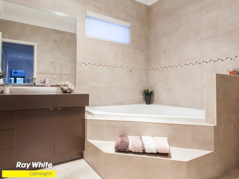 5/8 Mason Street, Cannington WA 6107