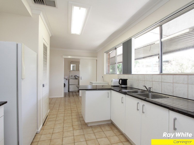 255 Spencer Road, Thornlie WA 6108