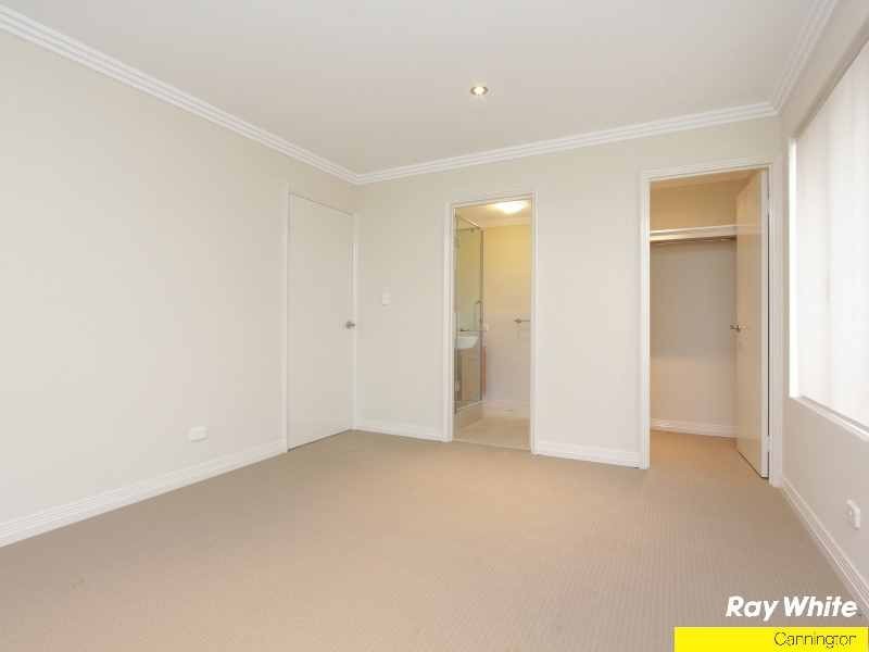 98 Postling, Kenwick WA 6107