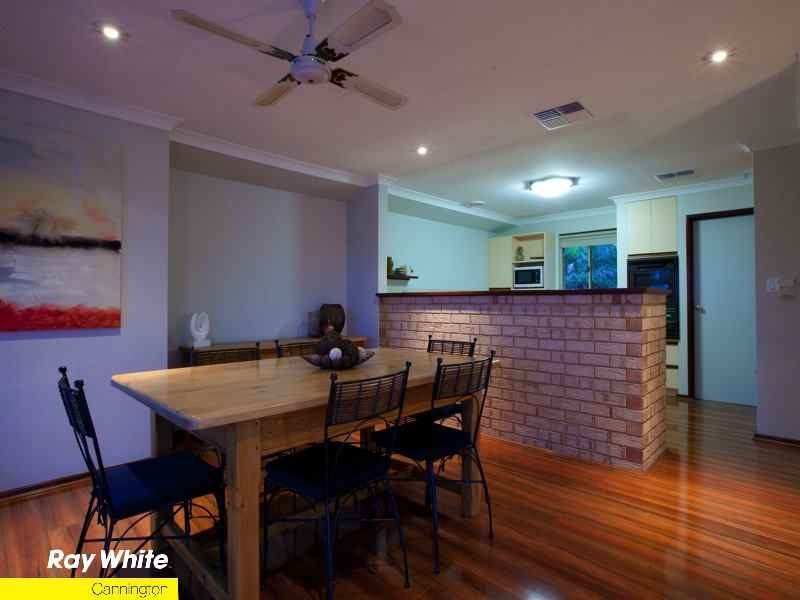 78 River Way, Salter Point WA 6152