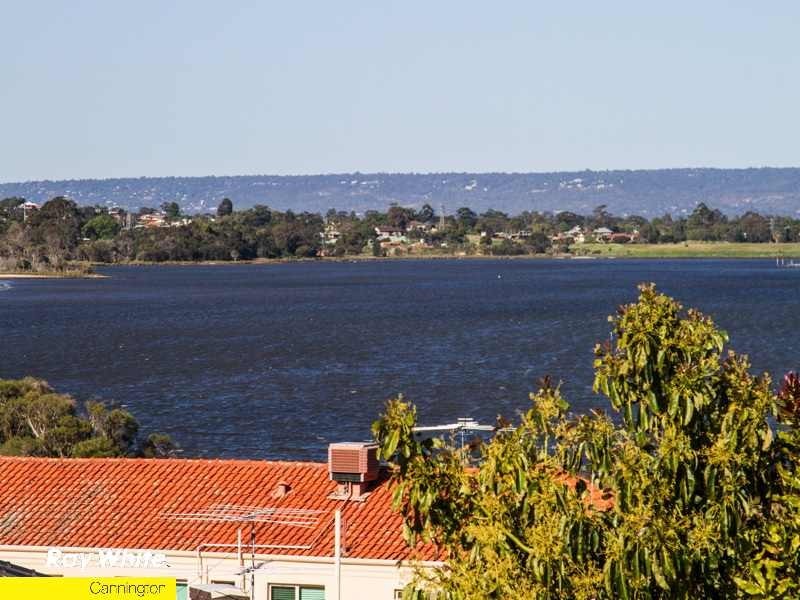 78 River Way, Salter Point WA 6152