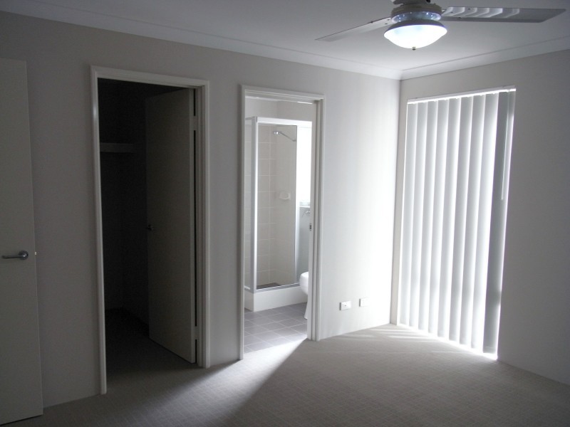 6A Clarke Street, East Cannington WA 6107