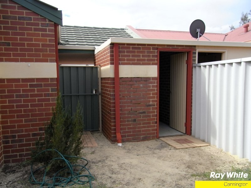 2/215 Brixton Street, Kenwick WA 6107