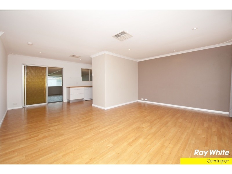 206 Nicholson Rd, Langford WA 6147
