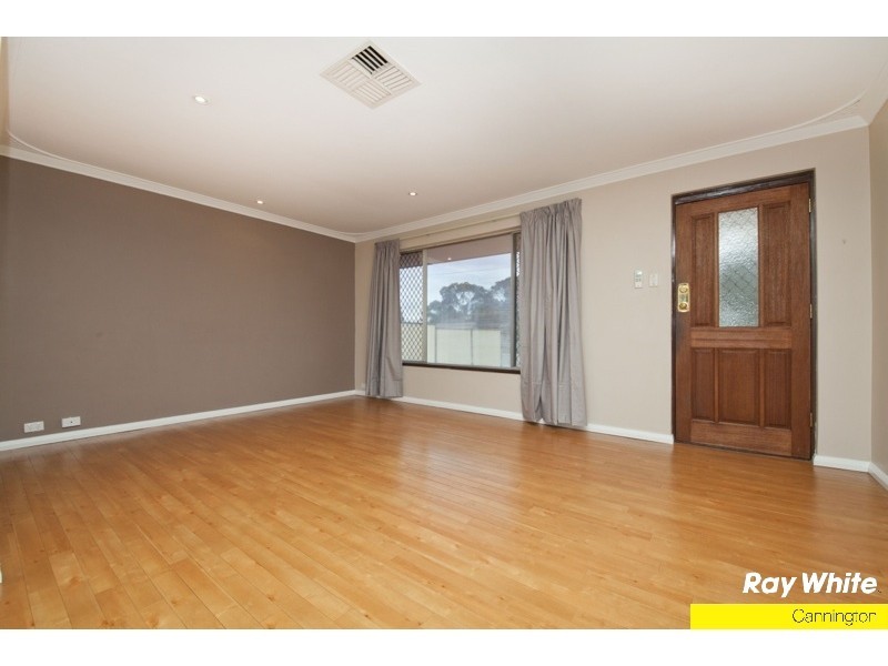 206 Nicholson Rd, Langford WA 6147