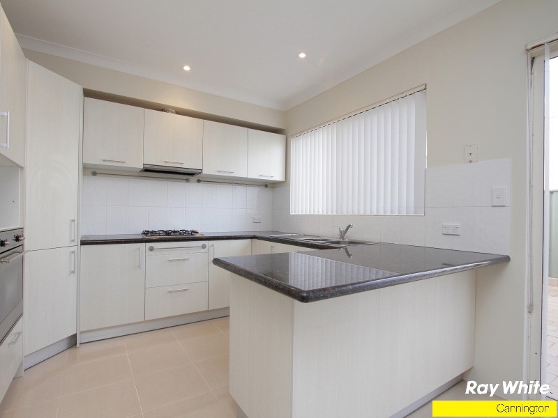 6/51 Carden Drive, Cannington WA 6107