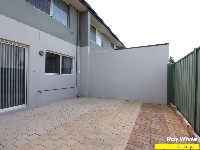 6/51 Carden Drive, Cannington WA 6107