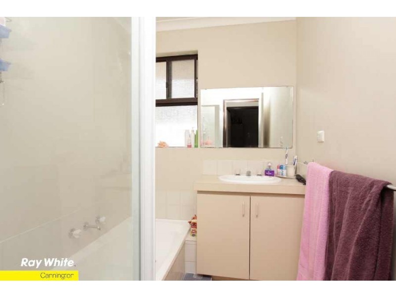 33 Nicholson Rd, Cannington WA 6107