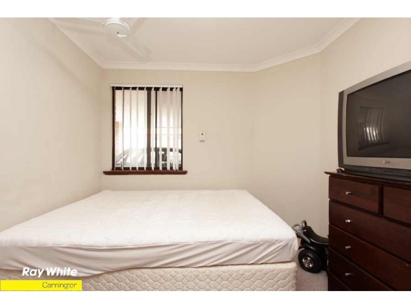 33 Nicholson Rd, Cannington WA 6107