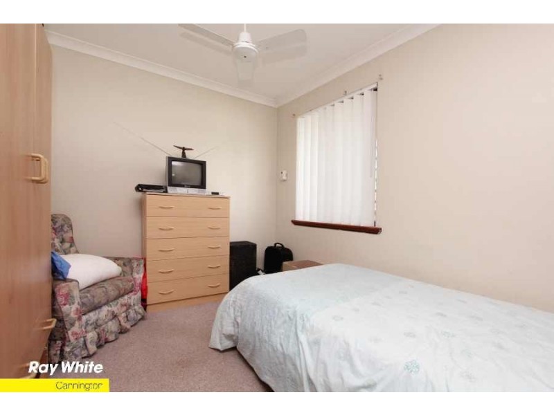 33 Nicholson Rd, Cannington WA 6107