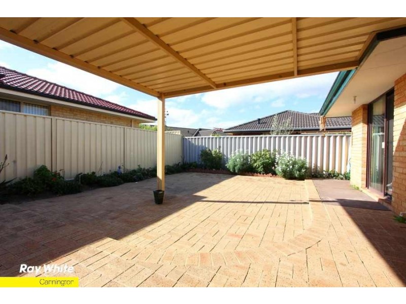33 Nicholson Rd, Cannington WA 6107