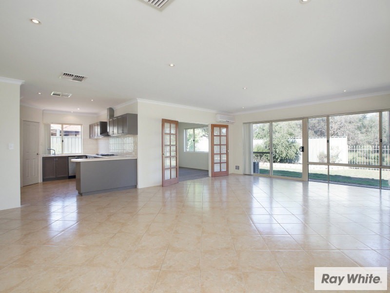 28a Highbury Crescent, Beckenham WA 6107