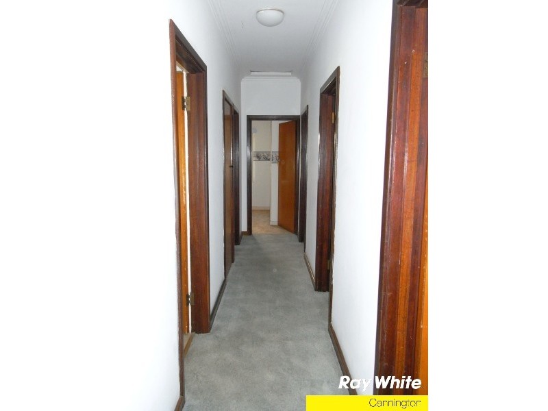 15 Liege Street, Cannington WA 6107