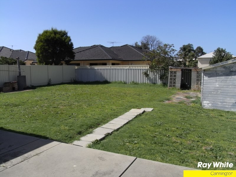 15 Liege Street, Cannington WA 6107