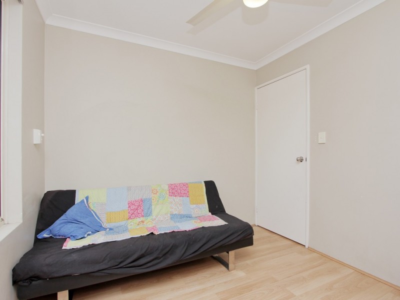 23D Norman Street, St James WA 6102