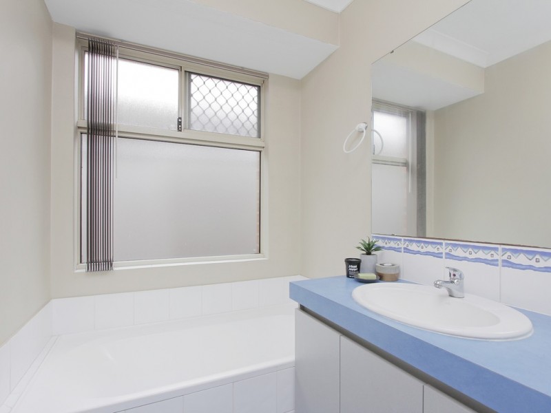 23D Norman Street, St James WA 6102