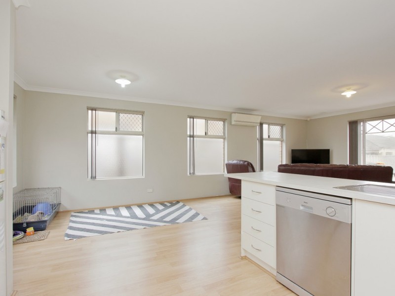 23D Norman Street, St James WA 6102