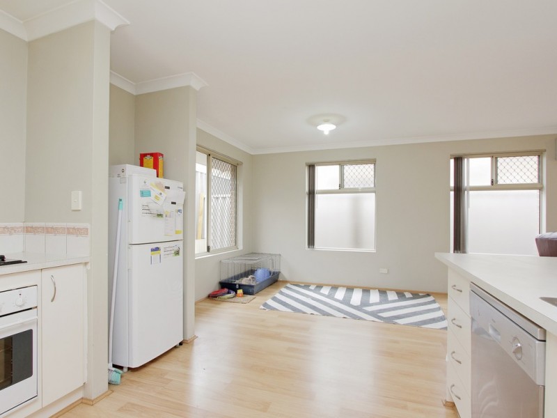 23D Norman Street, St James WA 6102