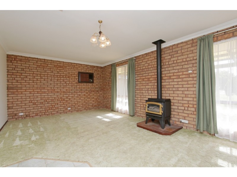 34B Goddard Way, Langford WA 6147