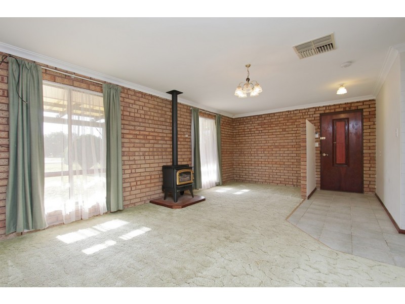 34B Goddard Way, Langford WA 6147