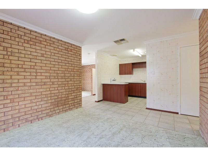 34B Goddard Way, Langford WA 6147