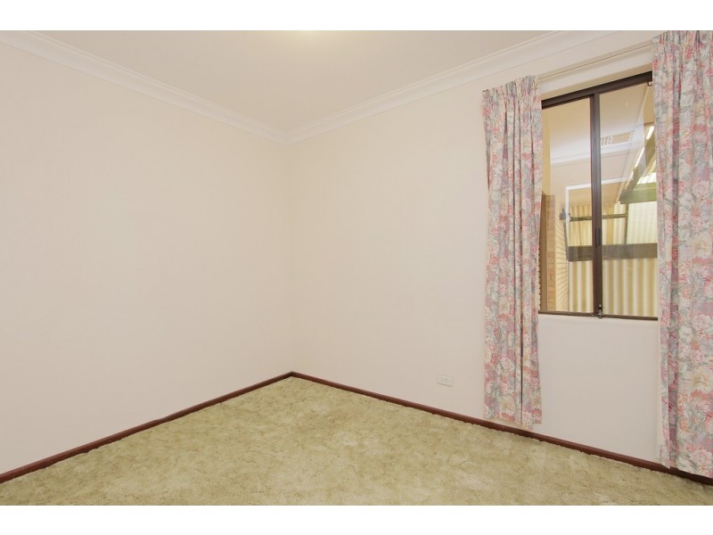 34B Goddard Way, Langford WA 6147