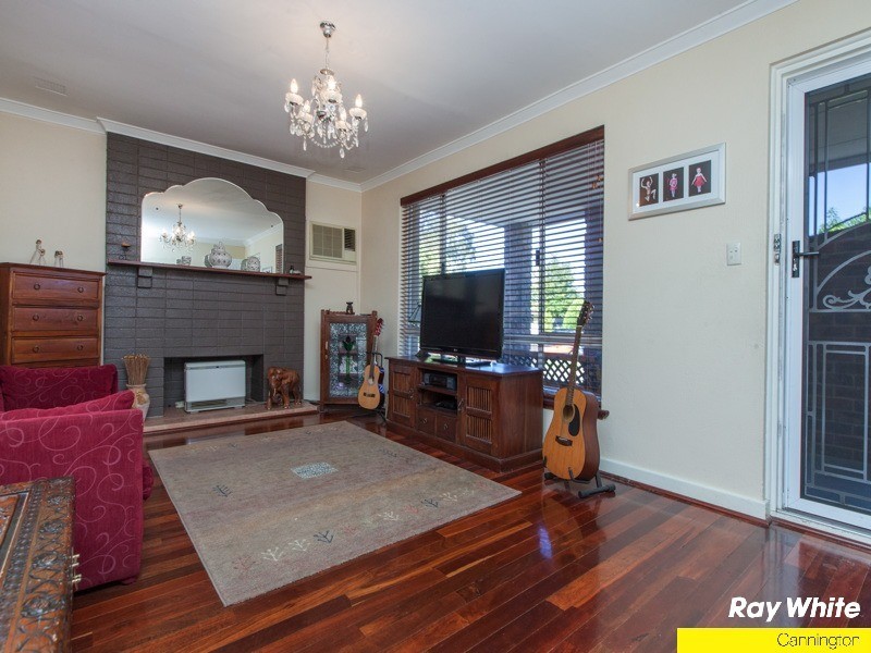 26 Faversham Street, Beckenham WA 6107