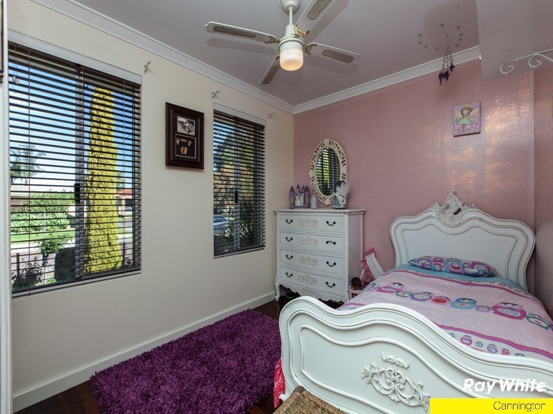 26 Faversham Street, Beckenham WA 6107