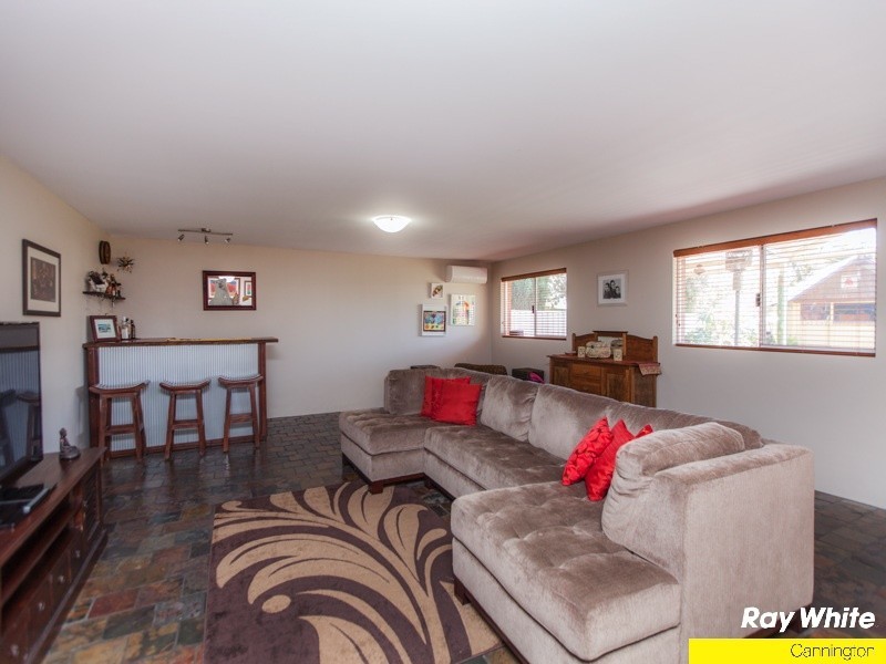 26 Faversham Street, Beckenham WA 6107