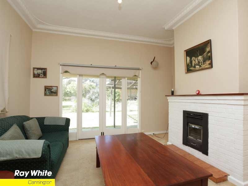 9 Sydenham Street, Beckenham WA 6107