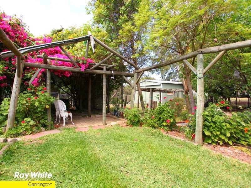 9 Sydenham Street, Beckenham WA 6107