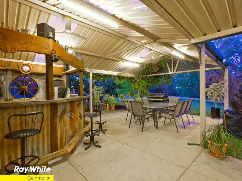 10 Honey Place, Beckenham WA 6107