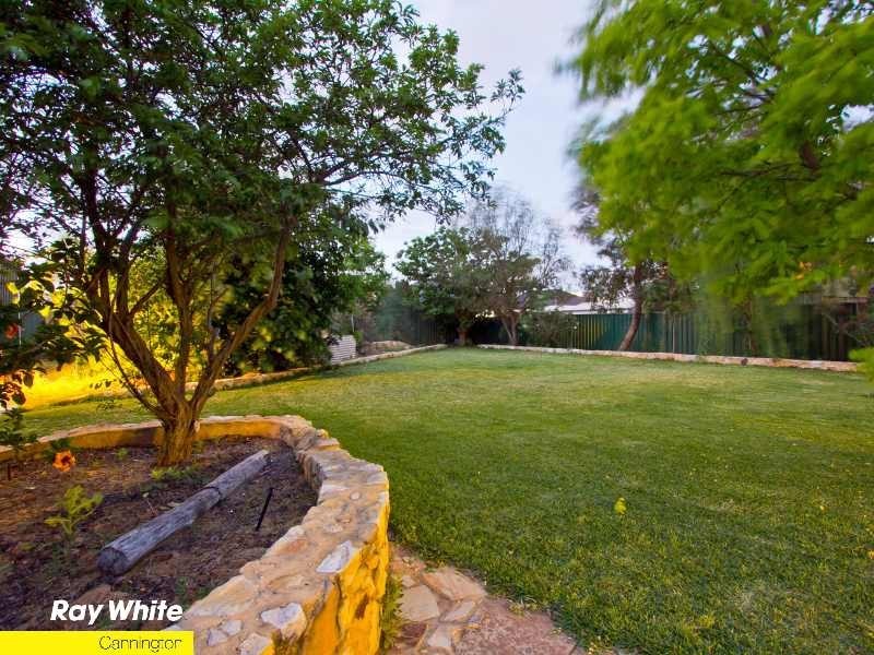 10 Honey Place, Beckenham WA 6107