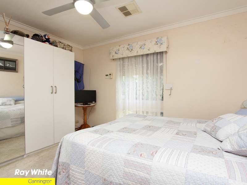 13 Orbit Street, Beckenham WA 6107