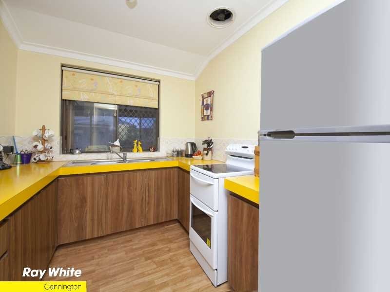 8/303 Wharf St, Queens Park WA 6107