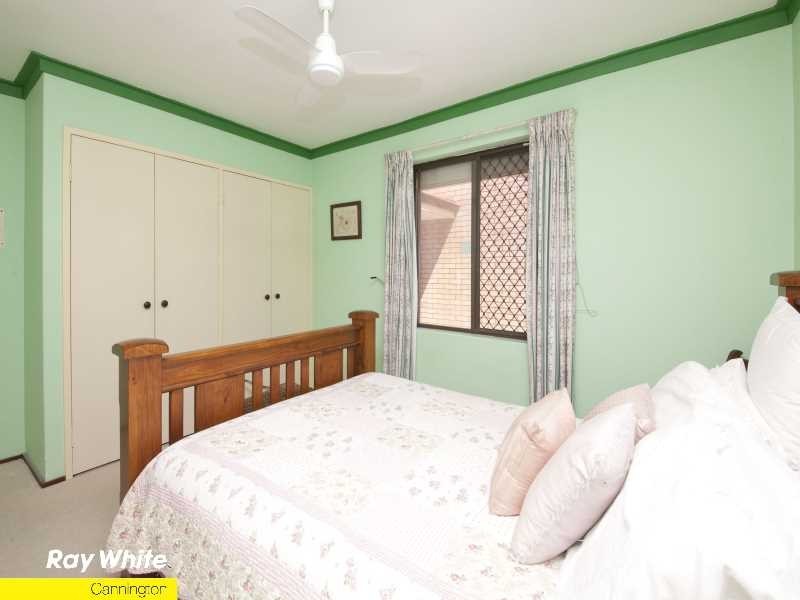 8/303 Wharf St, Queens Park WA 6107