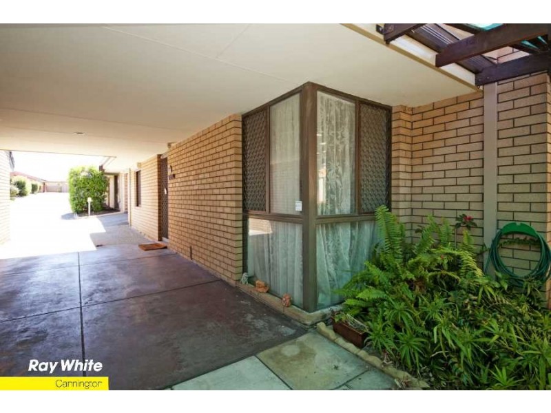 8/303 Wharf St, Queens Park WA 6107