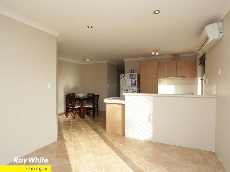 2/21 Arthur Street, Cannington WA 6107