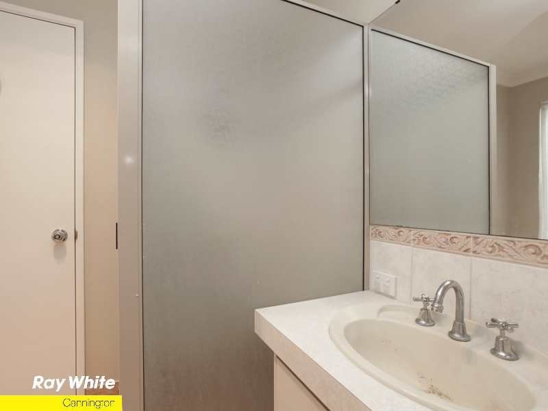 2/21 Arthur Street, Cannington WA 6107