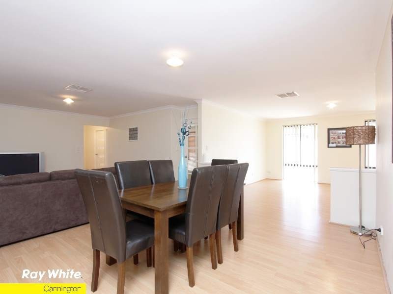 15 Ernest Drive, Success WA 6164