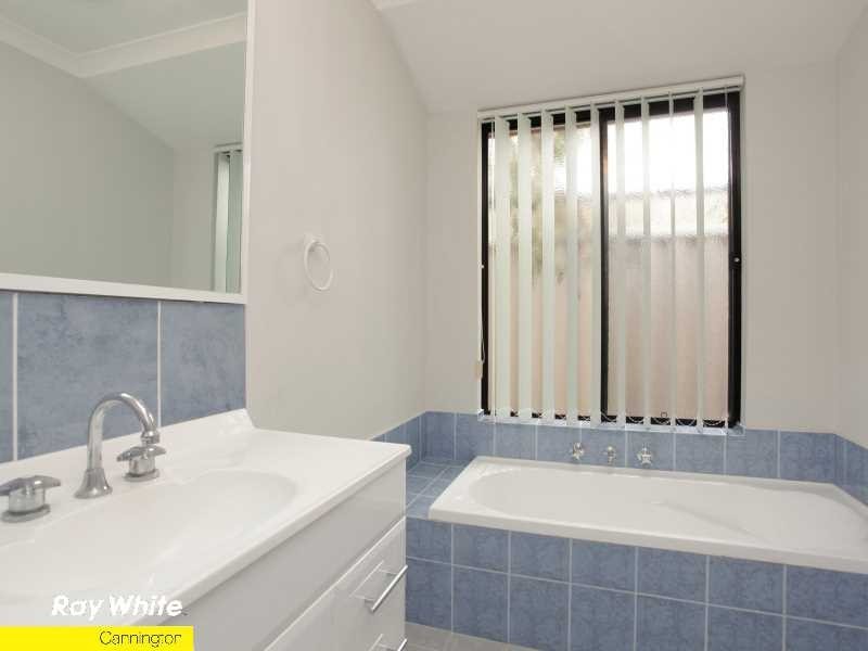 5/11 Herndon Close, Cannington WA 6107