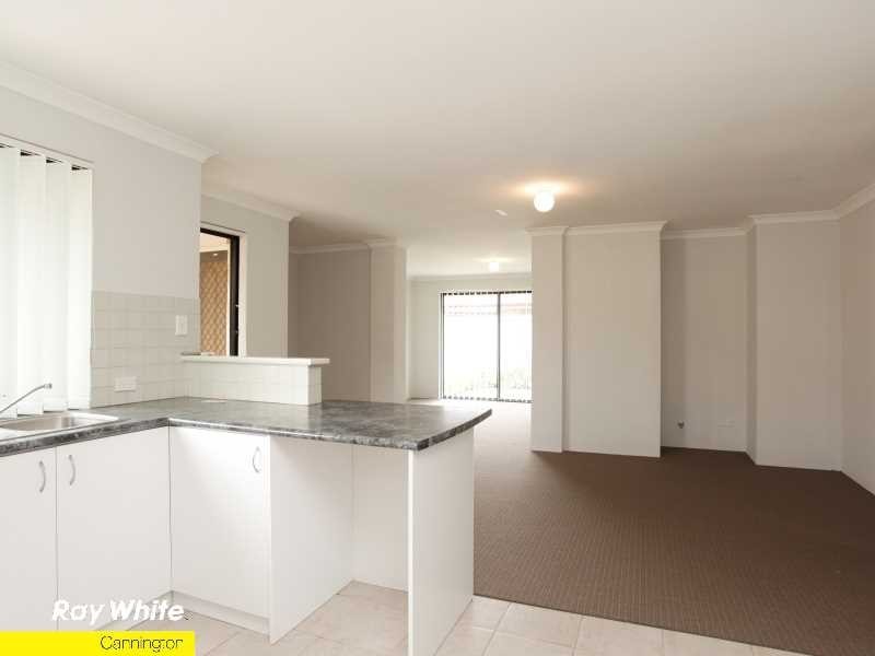 5/11 Herndon Close, Cannington WA 6107