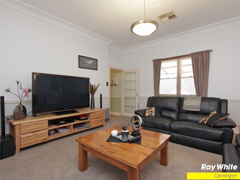 34 Harris Street, Beckenham WA 6107