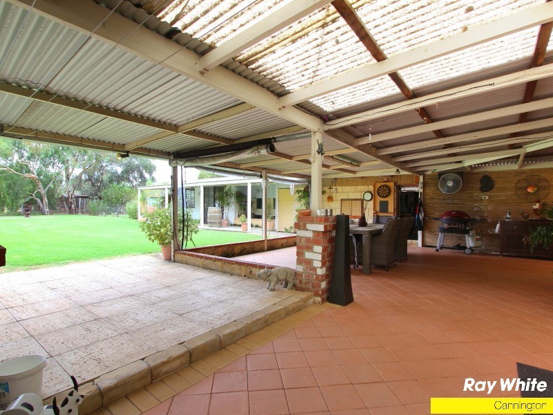 34 Harris Street, Beckenham WA 6107