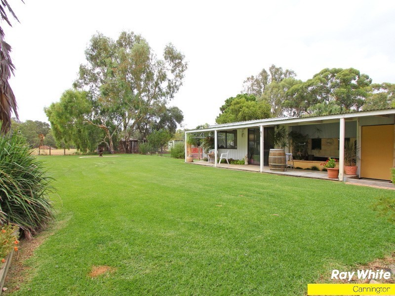 34 Harris Street, Beckenham WA 6107